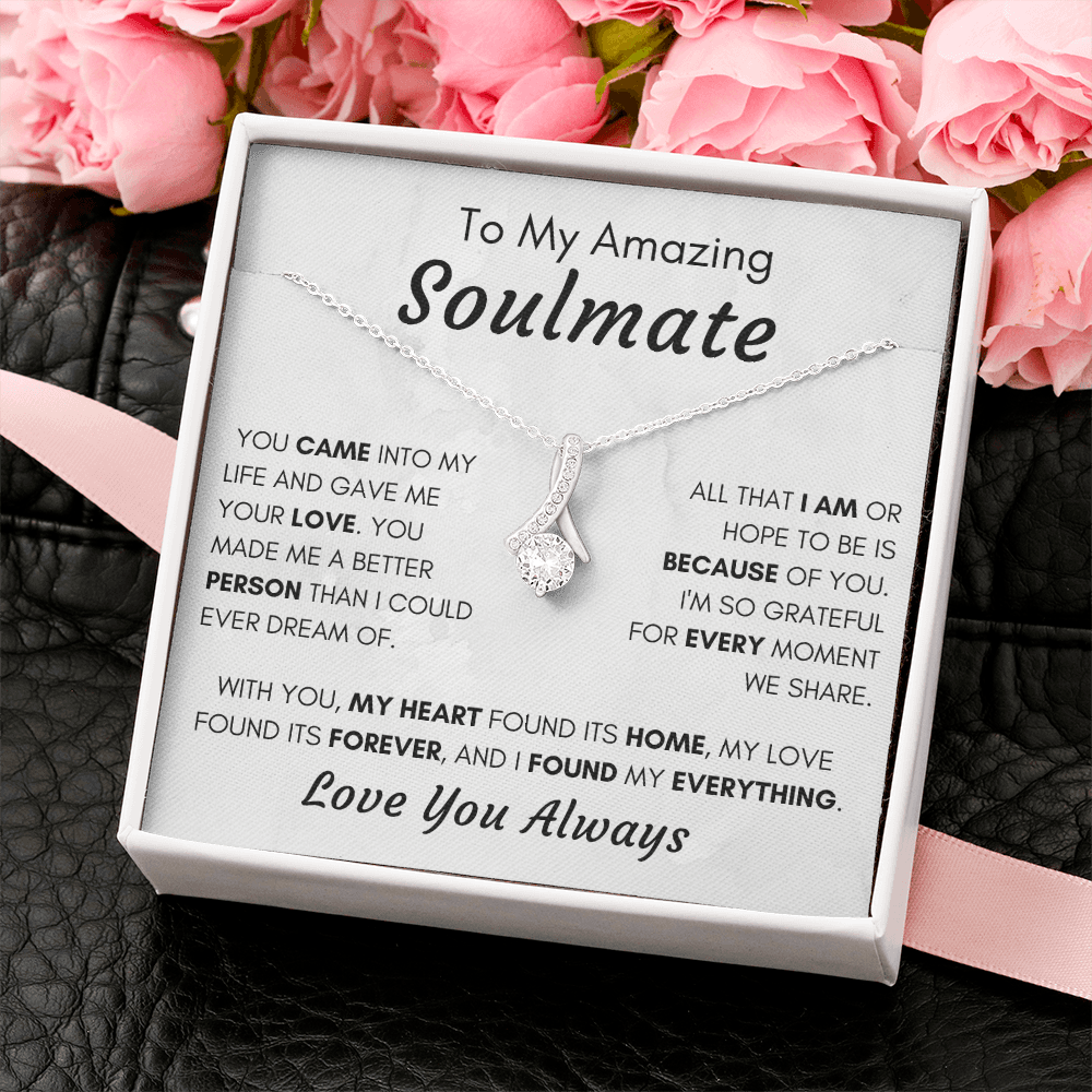 Gift for Soulmate, Alluring Beauty Necklace - Grateful Moments, AG210